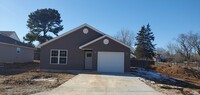 Building Photo - Brand New House Located in Rolla