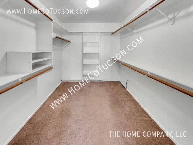Building Photo - 11411 N Palmetto Dunes Ave