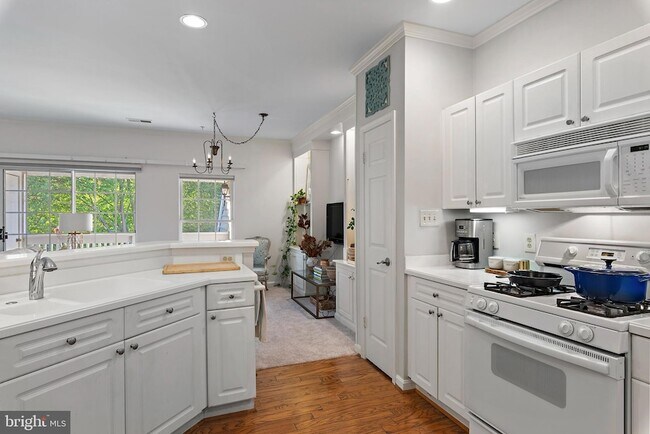 Building Photo - 2002 Peggy Stewart Way