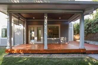 Building Photo - Beautiful Green Hills 4 BD 3 1/2 BA Home W...