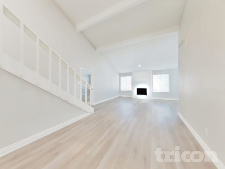 Building Photo - 6342 Briar Terrace Dr