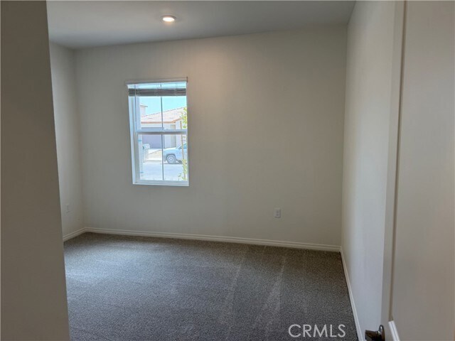 Building Photo - 9707 Babaco St