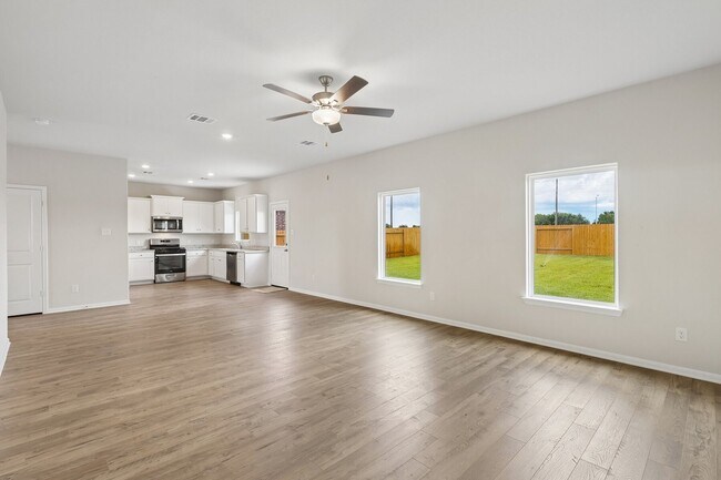 Building Photo - 1515 Jean Mdw Dr