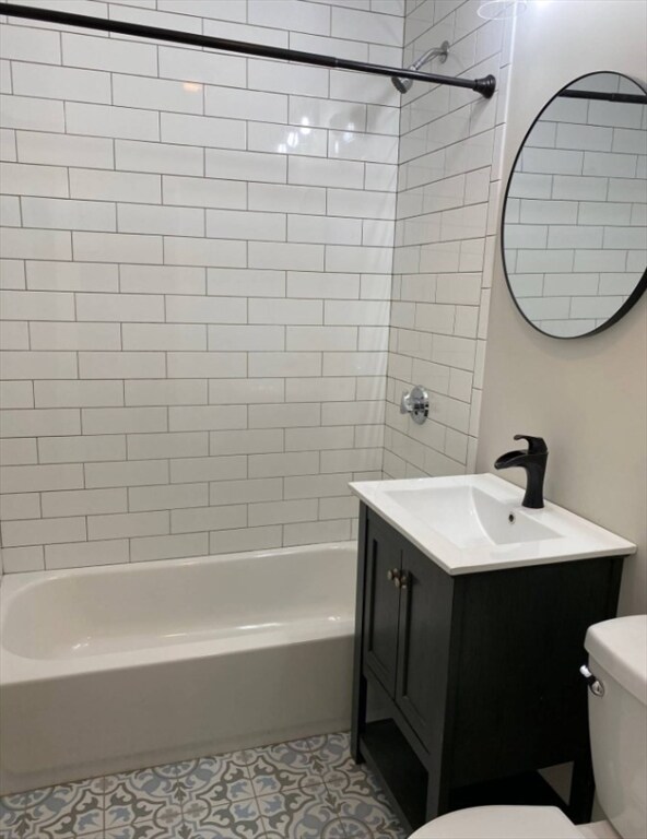 Building Photo - 12 Chelsea St