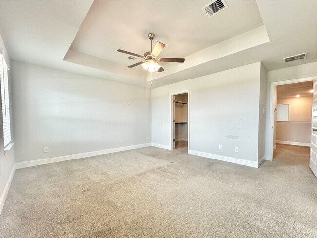 Building Photo - 452 Long Beach Bay Dr