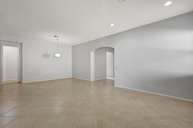 Building Photo - 154 NW Swann Mill Cir