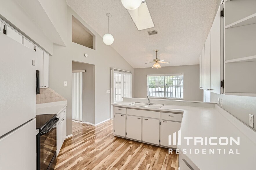 Building Photo - 8106 Wysocki Ct