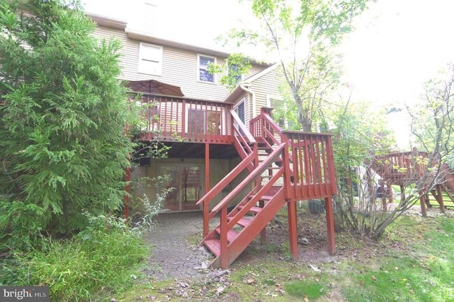 Building Photo - 1379 Gwynedale Way