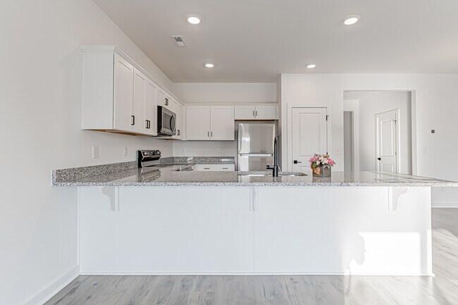 Building Photo - 1411 Darrowby Wy