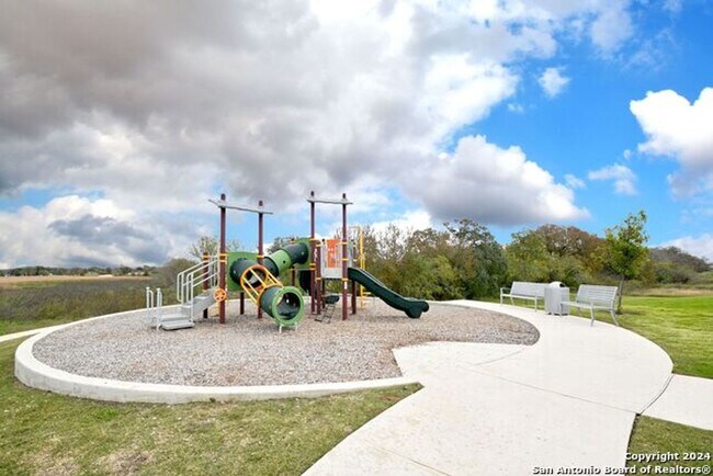 Building Photo - Beautiful Home in Arroyo Ranch!
