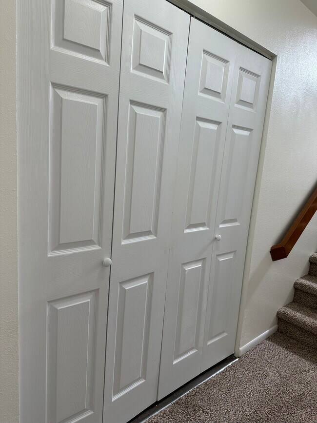 Building Photo - 2201 E 66th Ave