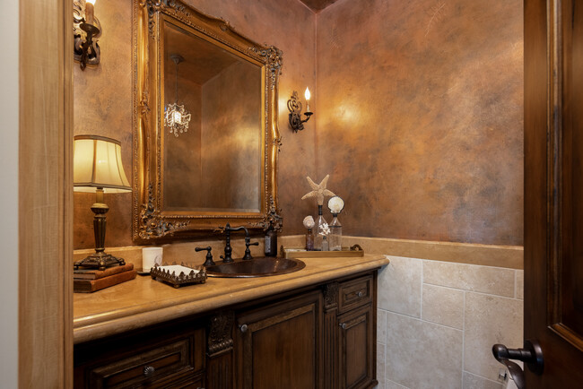 Powder Bathroom - 22560 Carbon Mesa Rd