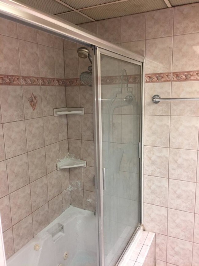 Master - 349 W Lomita Ave