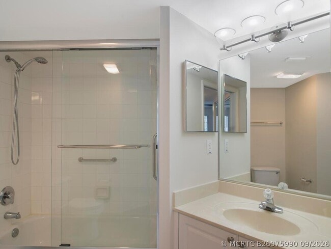 Building Photo - 500 Crestwood Ct N