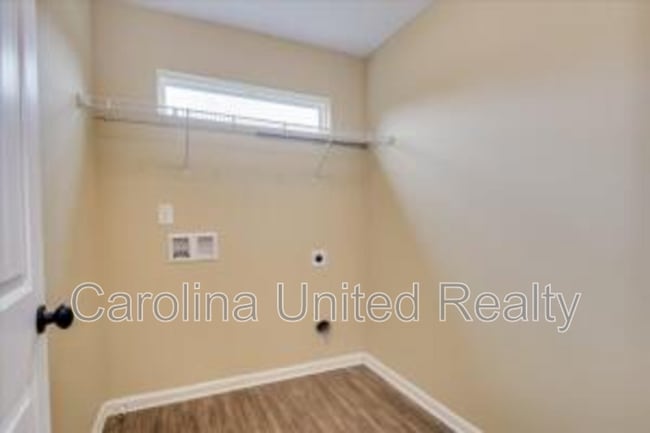 Building Photo - 263 Asa Way