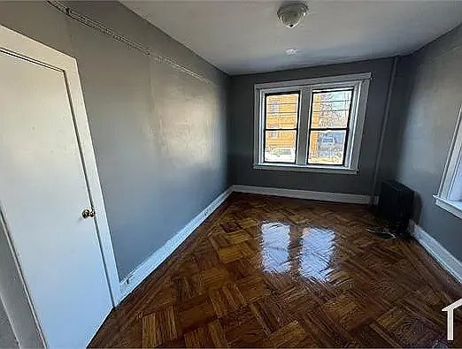 Building Photo - 329 Park Ave