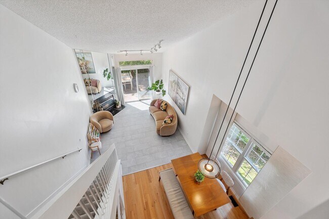 Building Photo - 30861 Centennial Dr