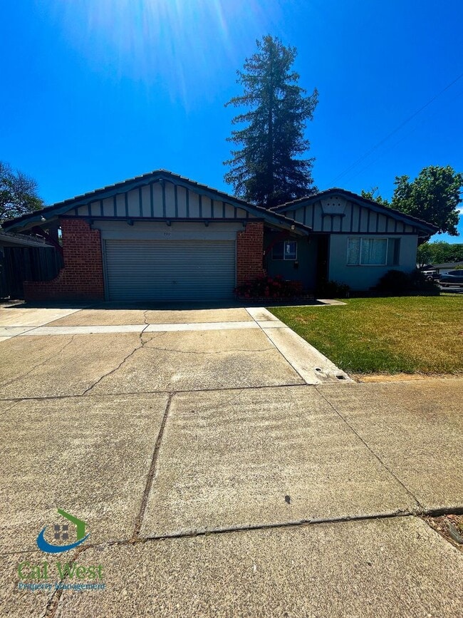 Building Photo - 790 Welburn Ave