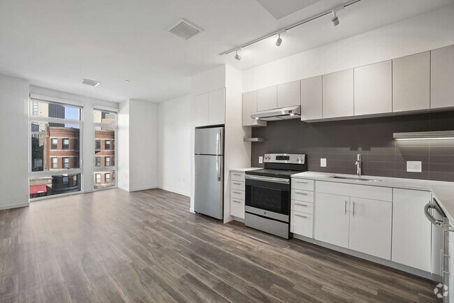 Building Photo - 822 Beacon St