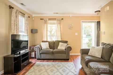 Building Photo - 2017 Coatsdale Ln