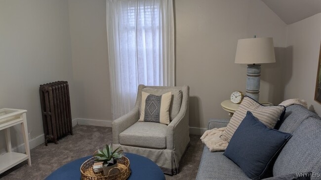 Building Photo - 166 Glen Ave