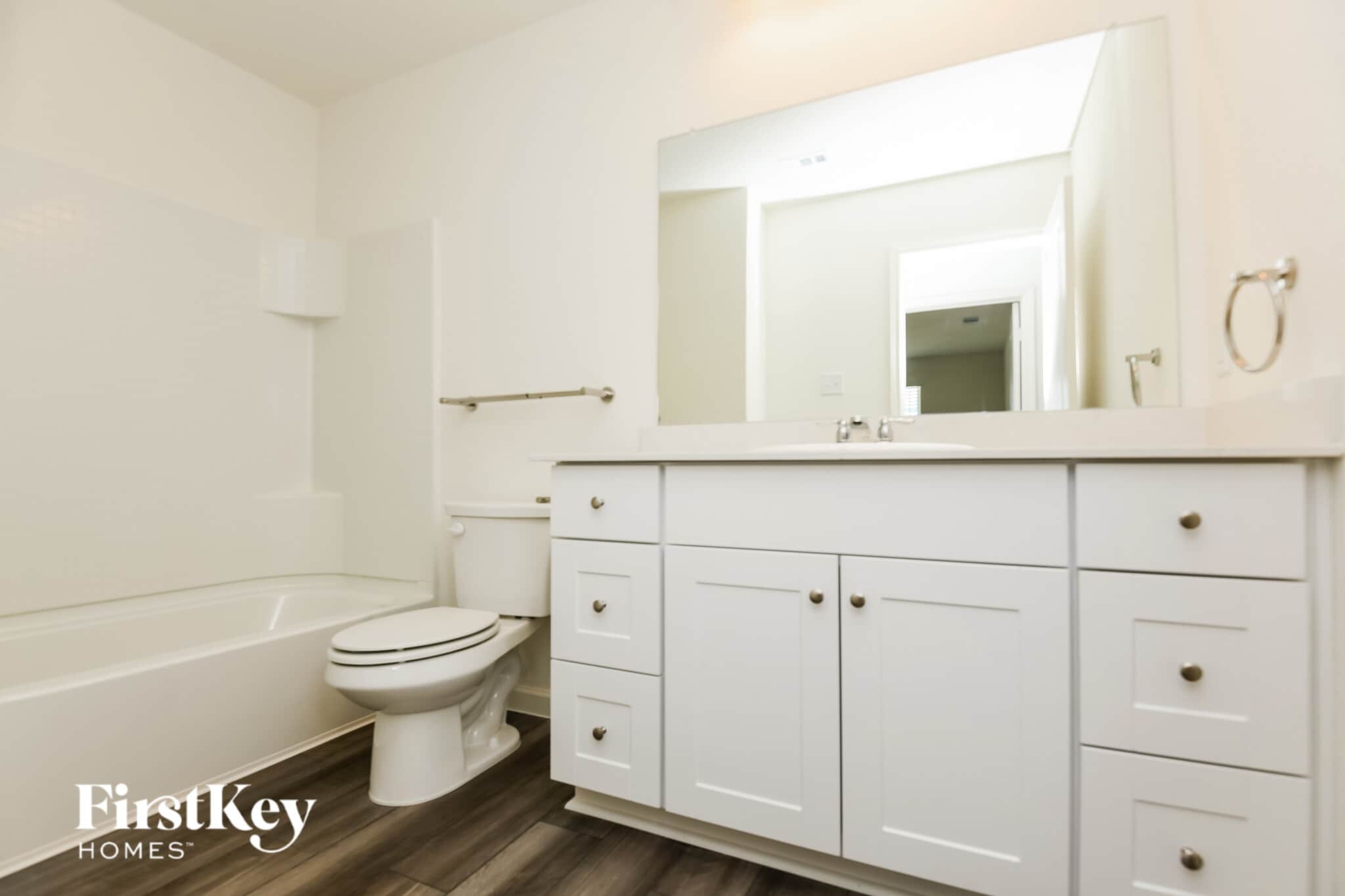 Building Photo - 8356 Hawkview Dr