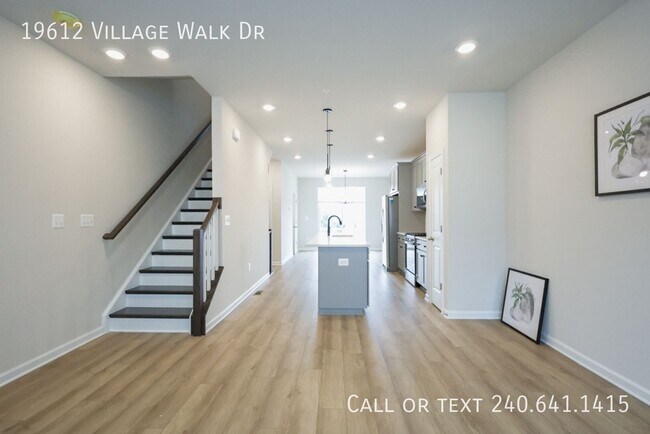 Building Photo - 19612 Village Walk Dr