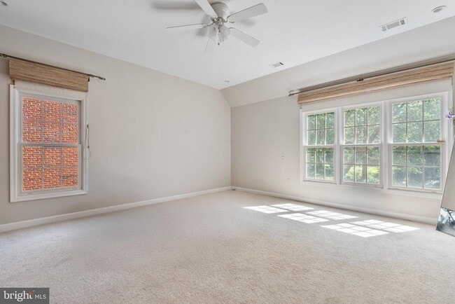 Building Photo - 7815 Stable Way