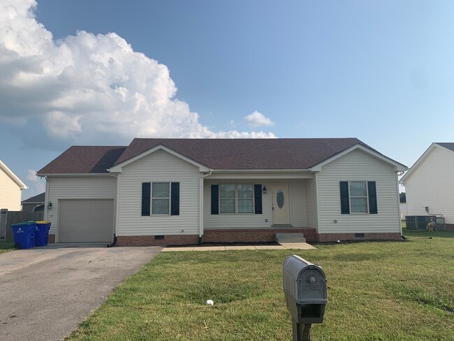 Building Photo - 617 Mimosa Dr