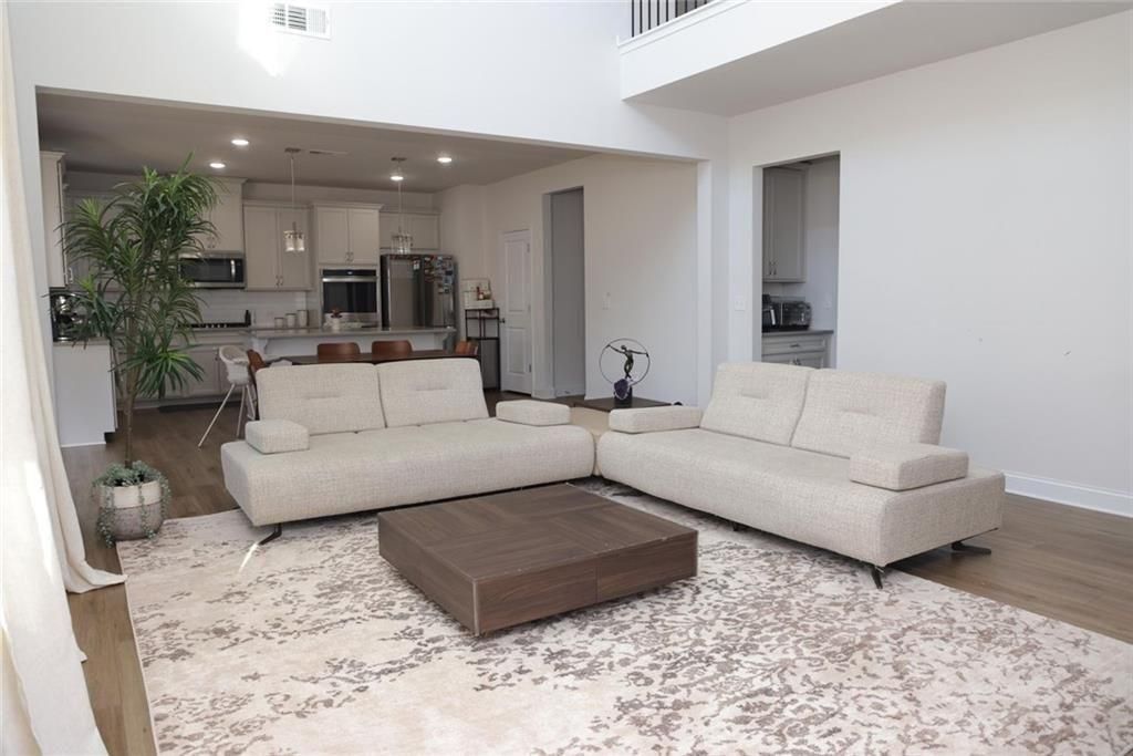 Building Photo - 451 Carmichael Cir