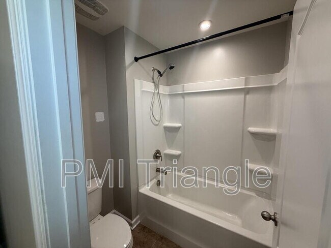 Building Photo - 2932 Murray Rdg Trl