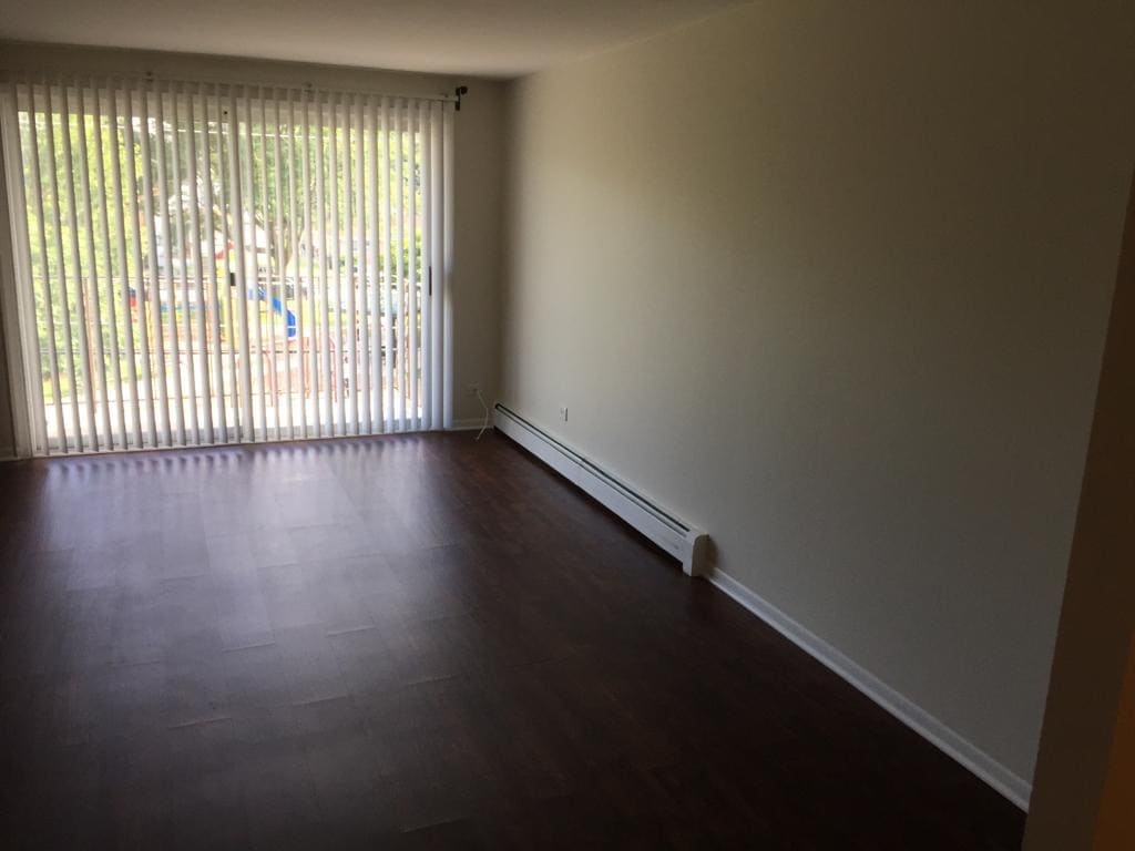 Living Room - 1285 Washington St