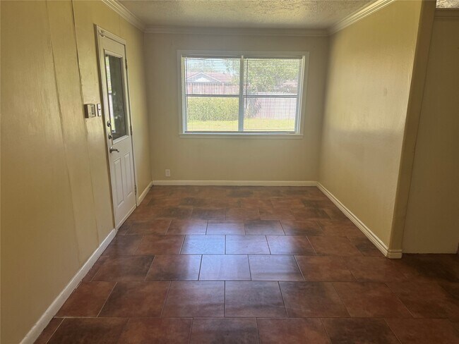 Building Photo - 6830 Langdon Ln
