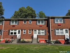 Building Photo - 480 Radmere Rd