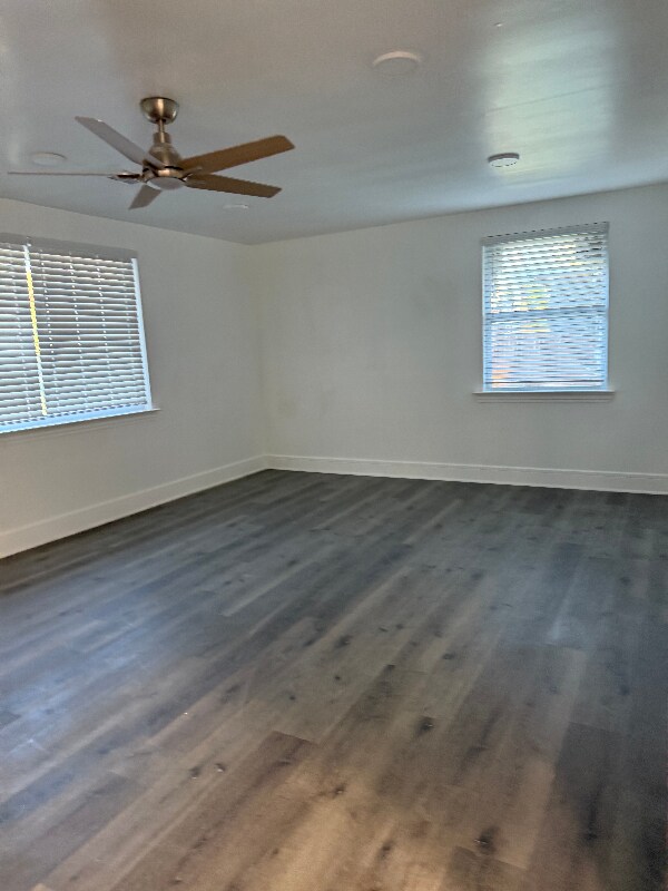 Building Photo - 961 Eastside Dr SE