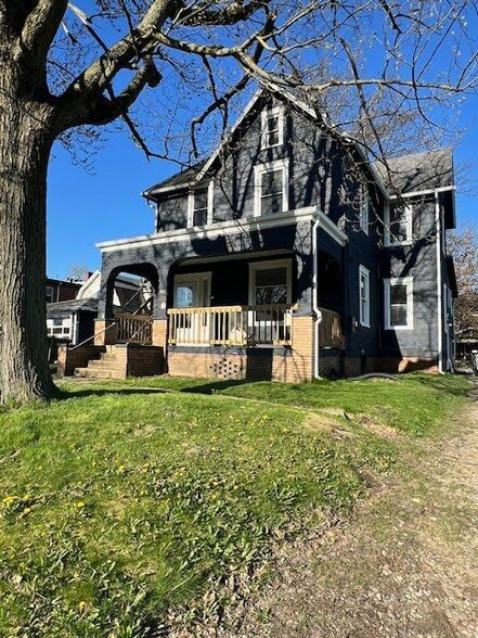 Primary Photo - 717 Fulton Rd NW