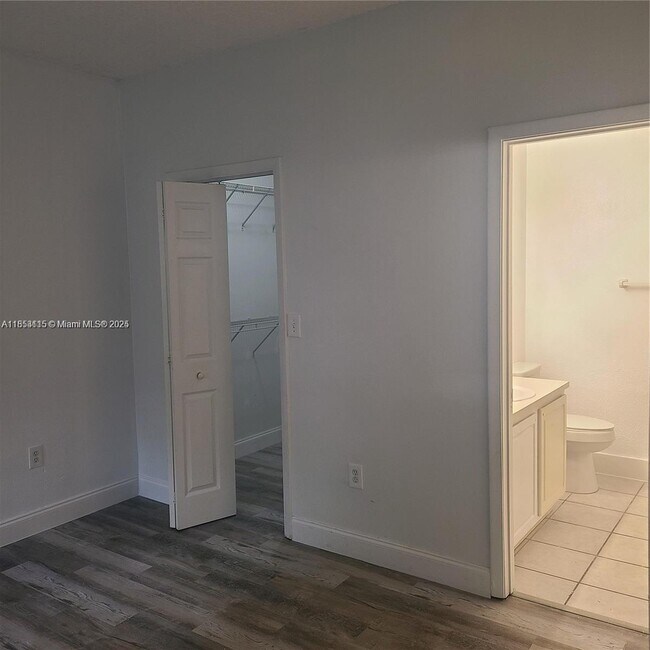 Building Photo - 2091 NW 96th Terrace