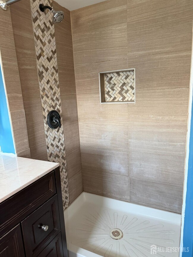 Building Photo - 2538 Spruce St