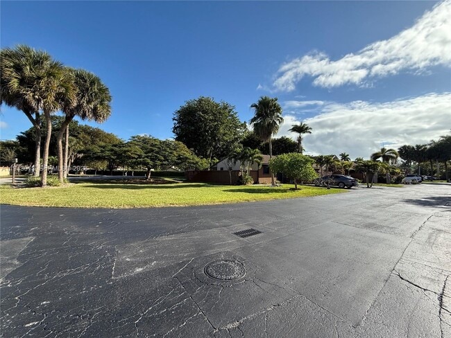 Building Photo - 9208 SW 132nd St