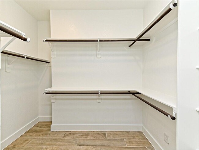 Building Photo - 2621 Franciscana Way