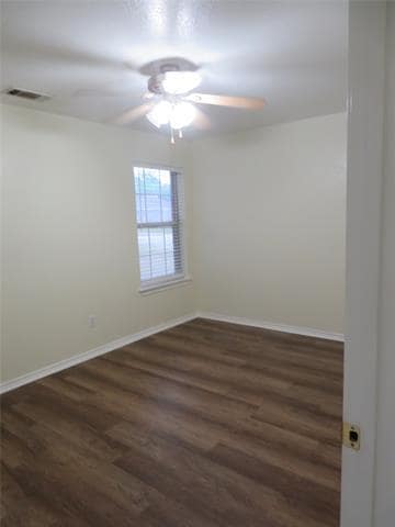 Building Photo - 104 Roaring Springs Dr