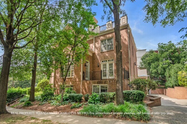 Building Photo - 529 Queens Rd