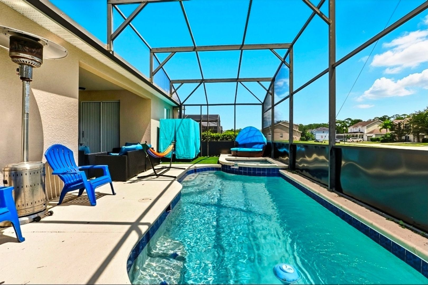 Building Photo - 4980 Castle St W