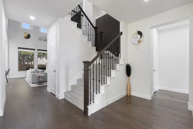 Building Photo - 2116 Randas Wy