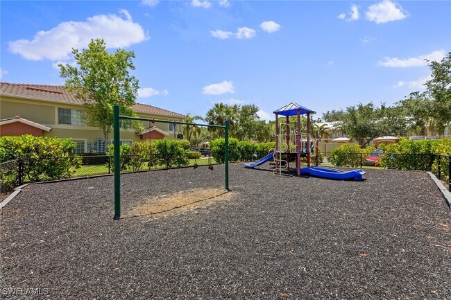 Building Photo - 9450 Ivy Brook Run