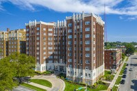 Building Photo - Clyde Manor