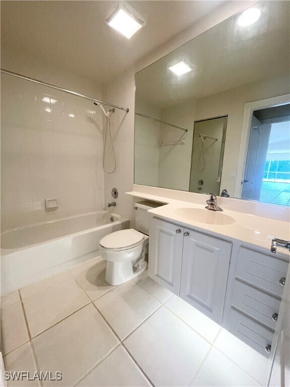 Primary Photo - 4824 Lasqueti Way