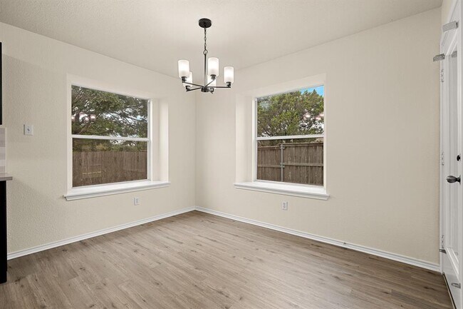 Building Photo - 4108 Whitecrest Cove