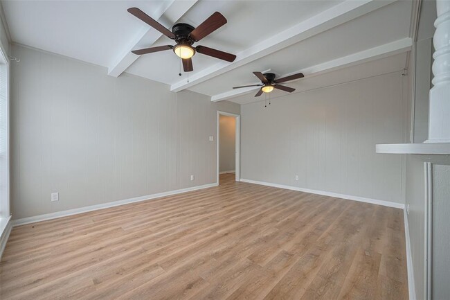 Building Photo - 1318 Bellgrove Dr