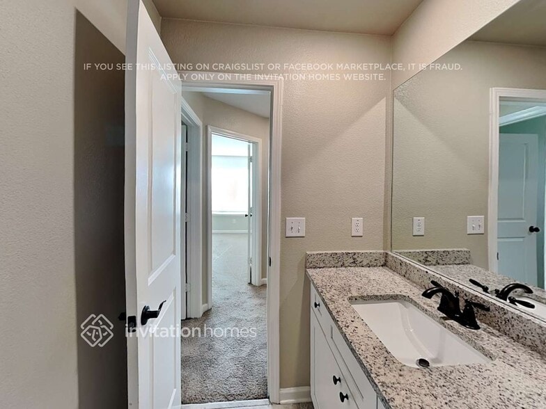 Building Photo - 442 Samara Ct